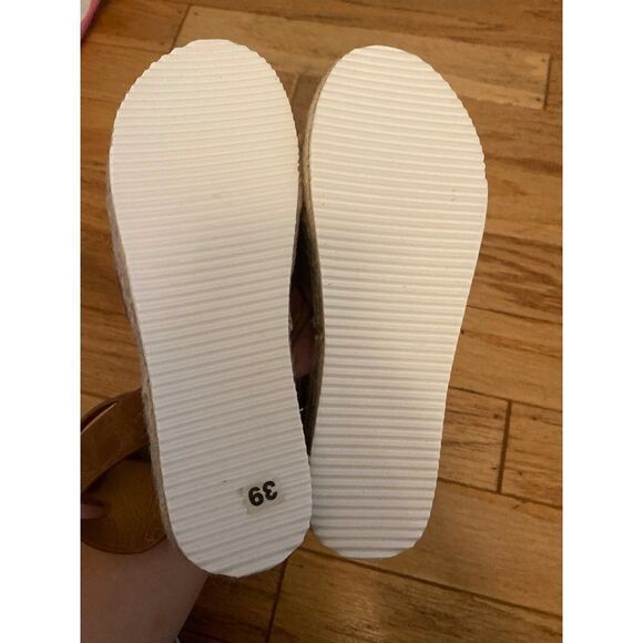 NWOT, women’s tan faux suede open toed espadrille sandals buckled ankle strap 39 - Picture 7 of 8